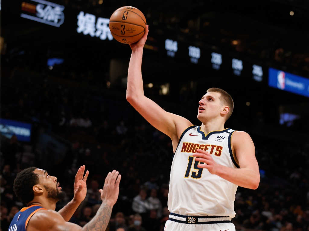 数据无所谓！约基奇后场三分再现神迹，赛季命中率仅2／20